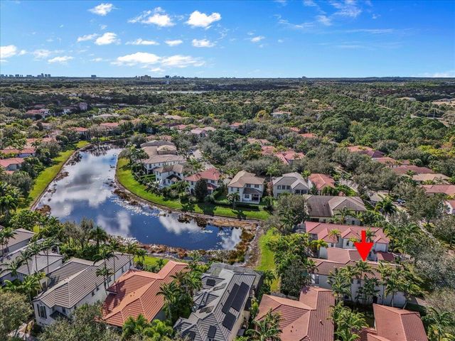1062 Vintner Boulevard, Palm Beach Gardens, FL 33410