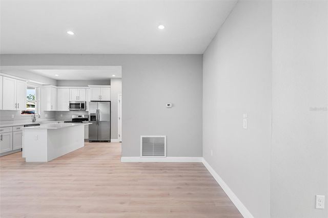 2519 AVENUE E SW, Winter Haven, FL 33880