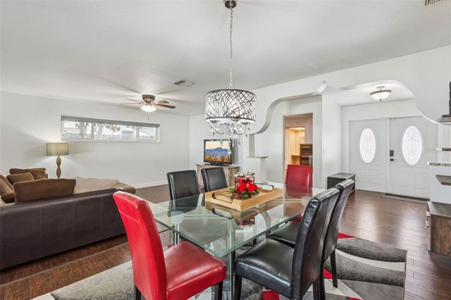 6812 TAMARIND CIRCLE, Orlando, FL 32819