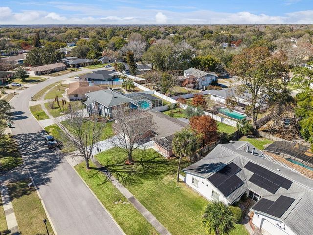 6812 TAMARIND CIRCLE, Orlando, FL 32819