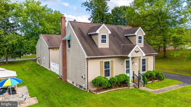 626 SHEERLUND RD, Reading, PA 19607