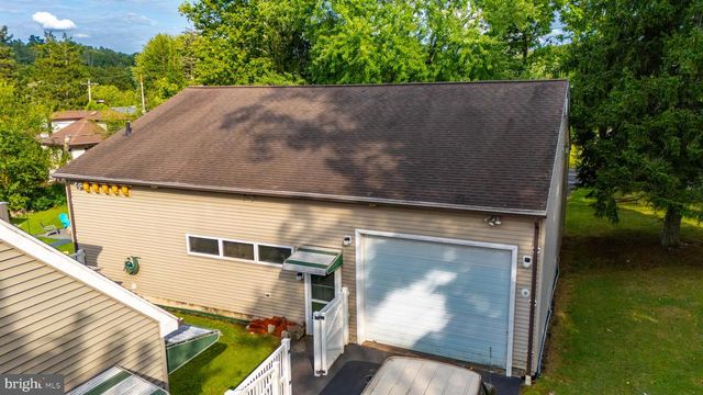 626 SHEERLUND RD, Reading, PA 19607
