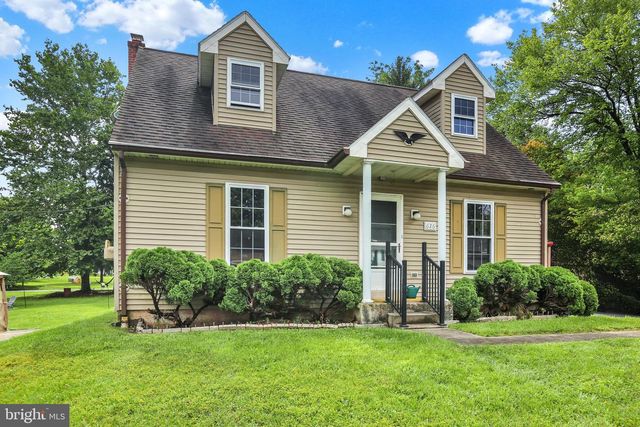 626 SHEERLUND RD, Reading, PA 19607