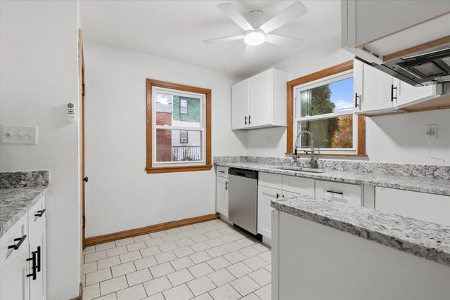 3045 N 60th STREET, Milwaukee, WI 53210