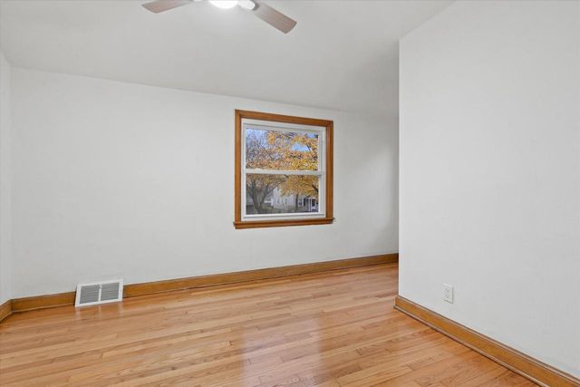 3045 N 60th STREET, Milwaukee, WI 53210