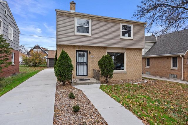 3045 N 60th STREET, Milwaukee, WI 53210