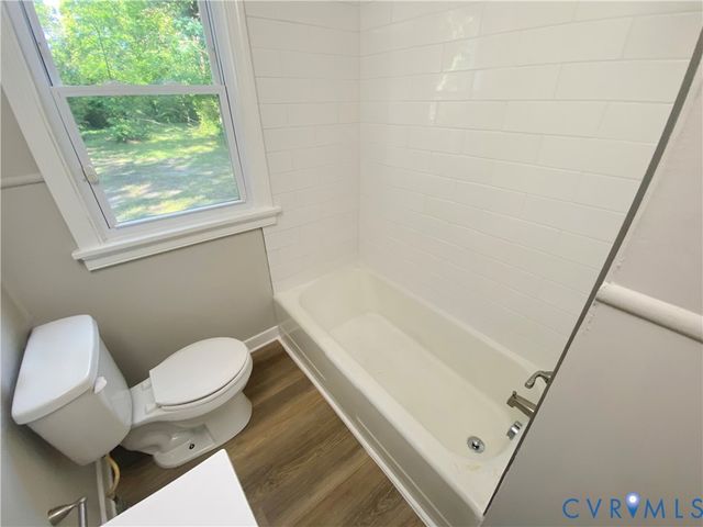 812 Dixon Dr, Richmond, VA 23224