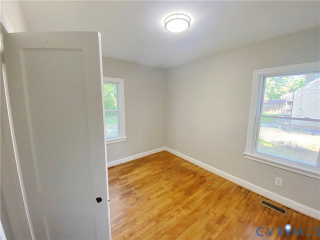 812 Dixon Dr, Richmond, VA 23224