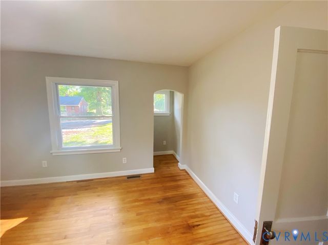 812 Dixon Dr, Richmond, VA 23224