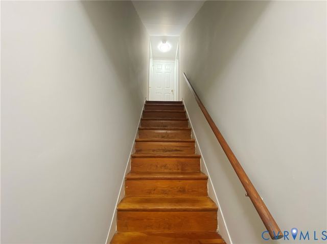812 Dixon Dr, Richmond, VA 23224
