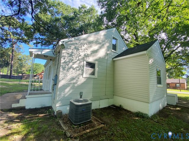 812 Dixon Dr, Richmond, VA 23224