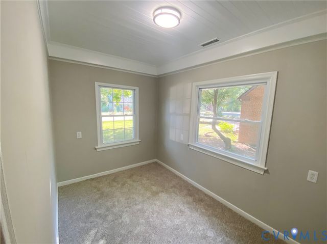 812 Dixon Dr, Richmond, VA 23224