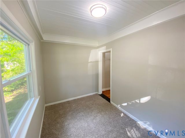 812 Dixon Dr, Richmond, VA 23224