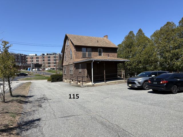 113-115 Lafayette Street, Norwich, CT 06360