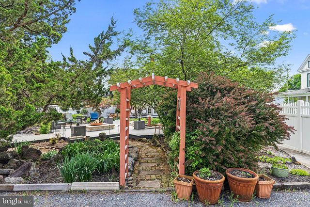 209 S MAIN ST, Woodsboro, MD 21798