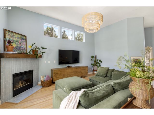 12988 Sw 147TH Pl, Portland, OR 97223