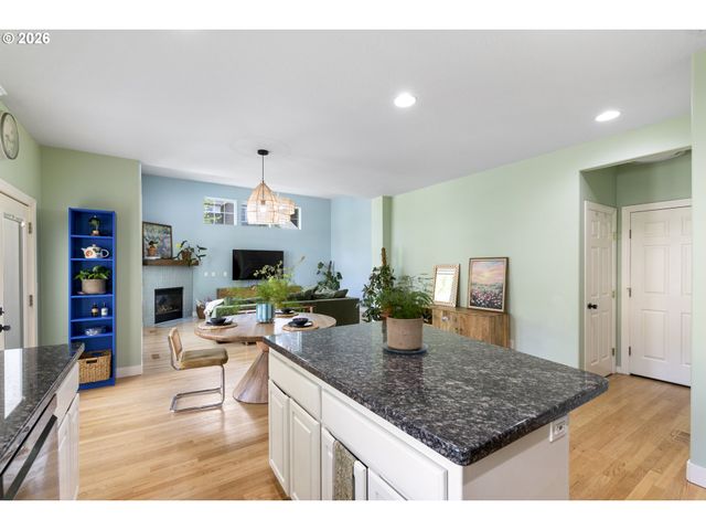 12988 Sw 147TH Pl, Portland, OR 97223