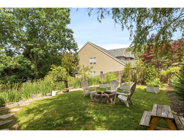 12988 Sw 147TH Pl, Portland, OR 97223
