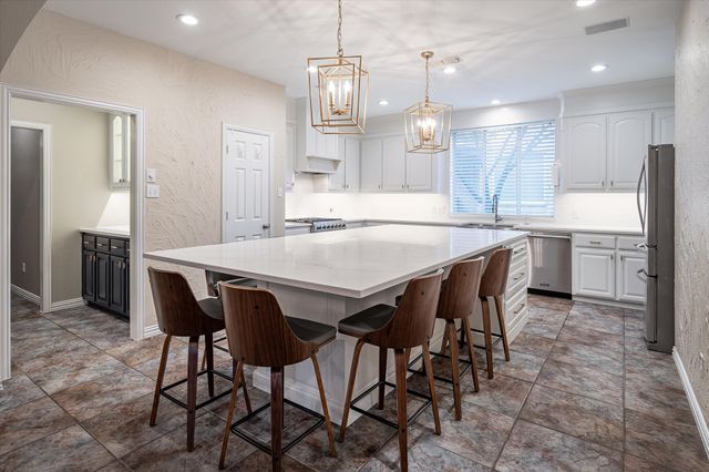 6812 Valley Brook, Frisco, TX 75035