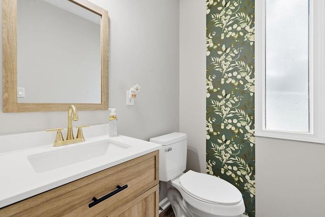 5052 Wind Point, Stone Mountain, GA 30088
