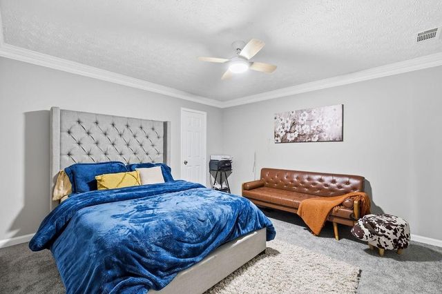 5052 Wind Point, Stone Mountain, GA 30088