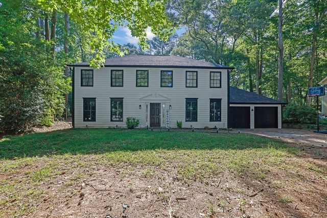 5052 Wind Point, Stone Mountain, GA 30088