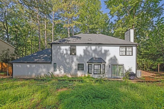 5052 Wind Point, Stone Mountain, GA 30088
