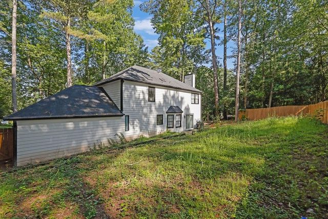 5052 Wind Point, Stone Mountain, GA 30088