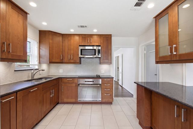 4419 Abrams Road, Dallas, TX 75214