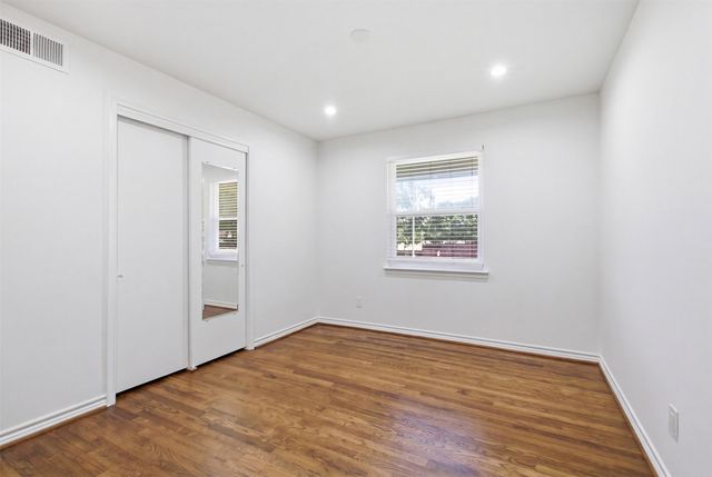 4419 Abrams Road, Dallas, TX 75214