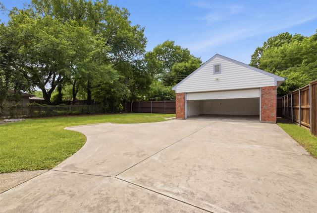 4419 Abrams Road, Dallas, TX 75214