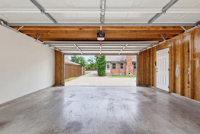 4419 Abrams Road, Dallas, TX 75214