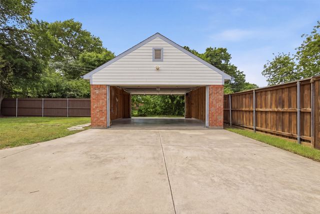 4419 Abrams Road, Dallas, TX 75214