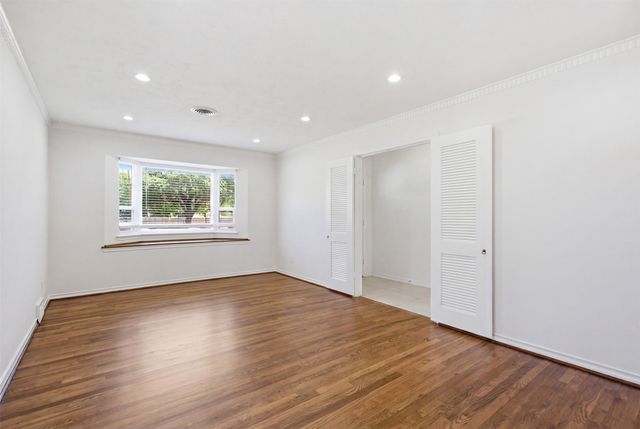 4419 Abrams Road, Dallas, TX 75214