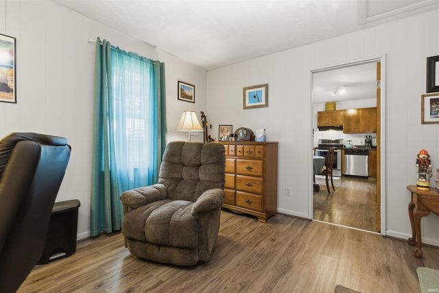 459 W Hickory Drive, Ellettsville, IN 47429