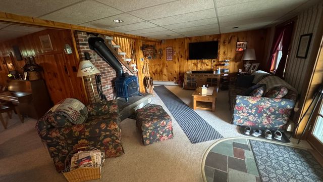 87 Stage Road, Brookfield, VT 05036