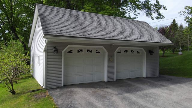 87 Stage Road, Brookfield, VT 05036