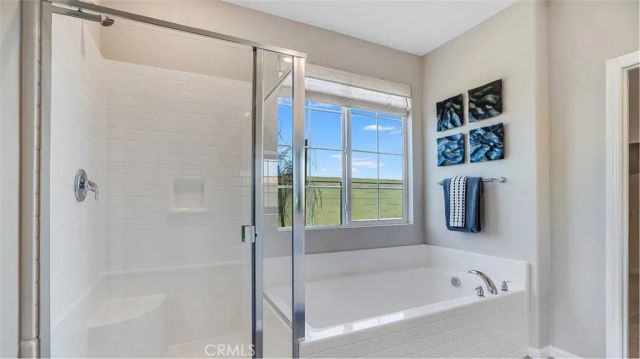 17613 Bassets Street, Hesperia, CA 92345