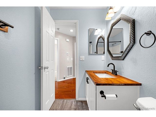 6522 Fowler Dr, Colorado Springs, CO 80923