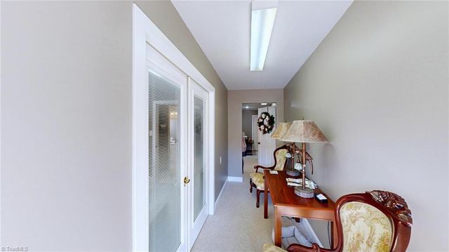 4217 Meadowbrook View Road, Thomasville, NC 27360