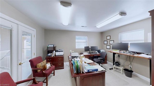 4217 Meadowbrook View Road, Thomasville, NC 27360