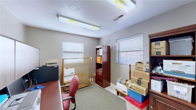 4217 Meadowbrook View Road, Thomasville, NC 27360