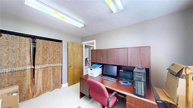 4217 Meadowbrook View Road, Thomasville, NC 27360