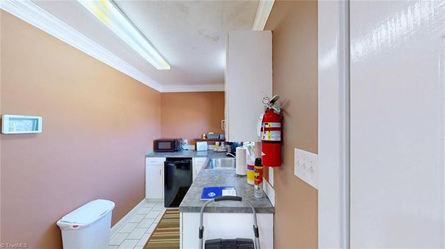 4217 Meadowbrook View Road, Thomasville, NC 27360