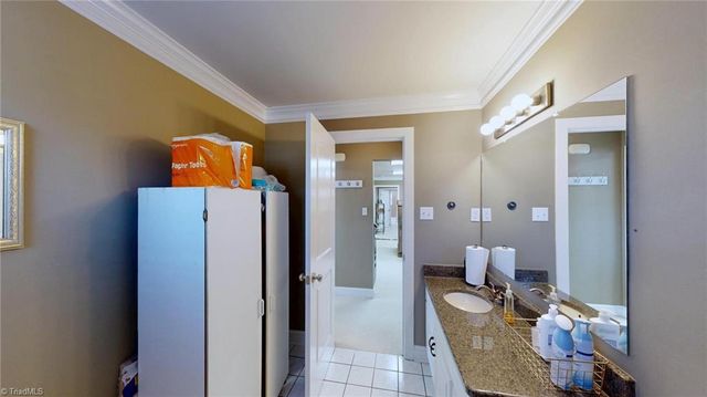 4217 Meadowbrook View Road, Thomasville, NC 27360