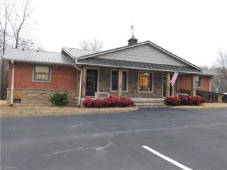 4217 Meadowbrook View Road, Thomasville, NC 27360