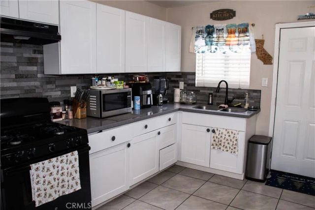 838 W Brockton, Redlands, CA 92374