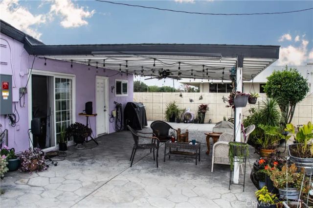 838 W Brockton, Redlands, CA 92374