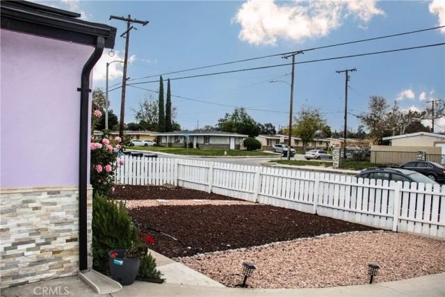 838 W Brockton, Redlands, CA 92374