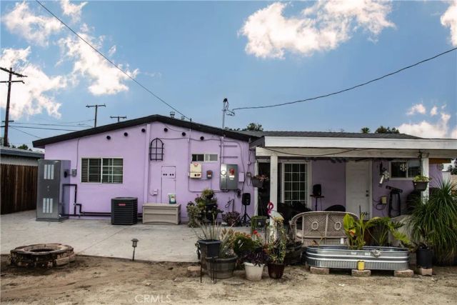 838 W Brockton, Redlands, CA 92374